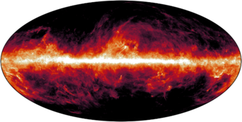 Figur 4: Vanlig lys fra vibrerende støvkorn i Melkeveien separert ut fra signalet i Figur 3, observert av Planck-satellitten med BeyondPlanck-prosjektet.&amp;#160;Grafikk: BeyondPlanck