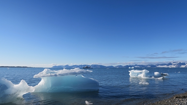 Field work photo 4: Picture from field work at Svalbard by Linda Haaland. Photo: Linda Haaland