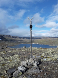 Wireless weather station installed in the vicinity of Finse