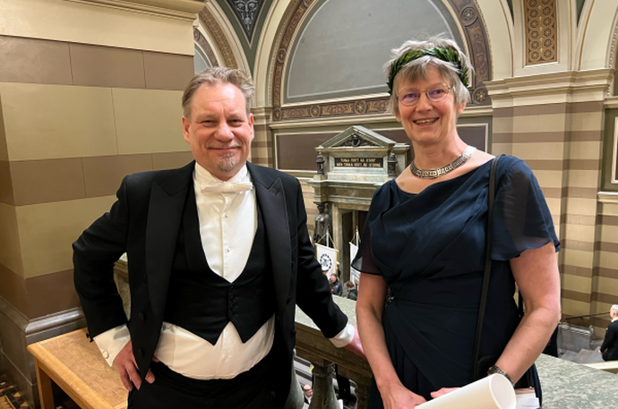 Photo:  Regine Hock is now an honorary doctorate at Uppsala University, here she stands with Professor Veijo Pohjola who was her host during the award ceremony. Photo: Private