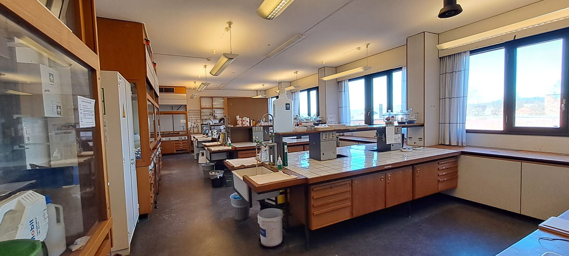 The main laboratory of NAFUMA, it's large with several fumehoods and benches.